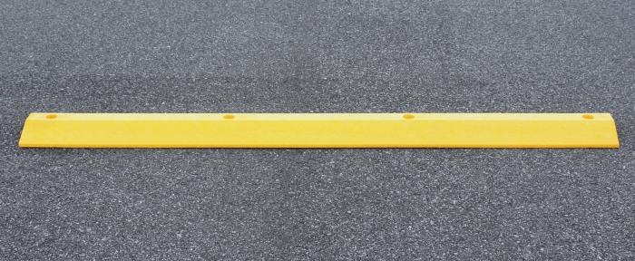 6’ Standard Yellow Speed Bump w/Channels 