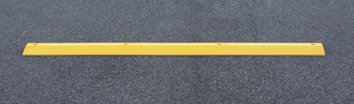 8’ Standard Yellow Speed Bump w/Channels